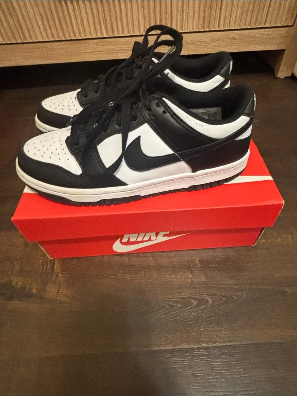 Nike Kids Black and White Low-Top Sneakers with Red Accent